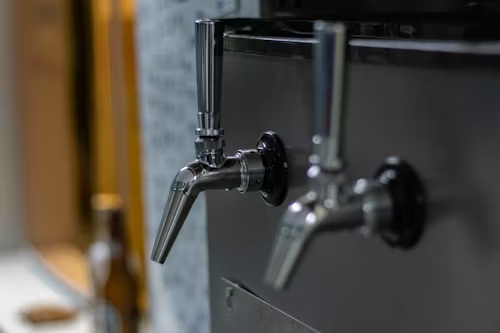 Stylish tap bathroom accessories